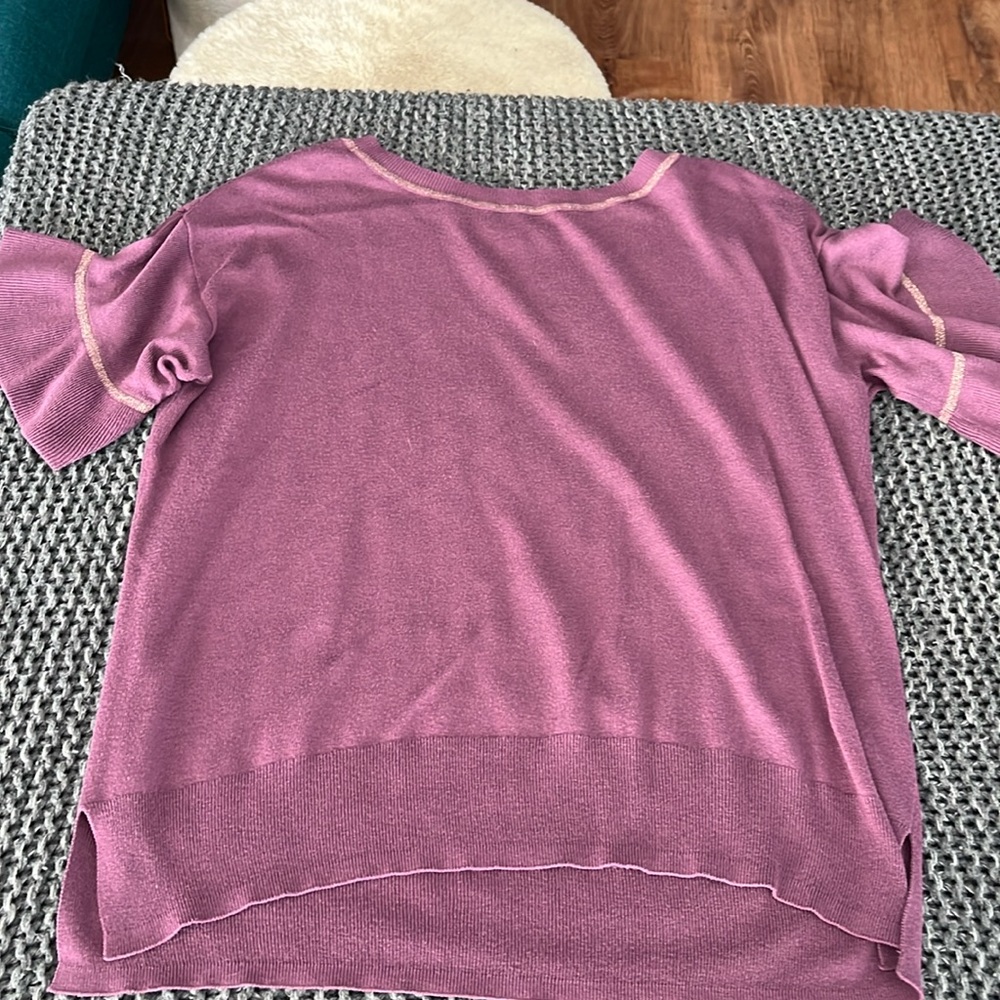 Apt 9 purple/pink thin sweater top